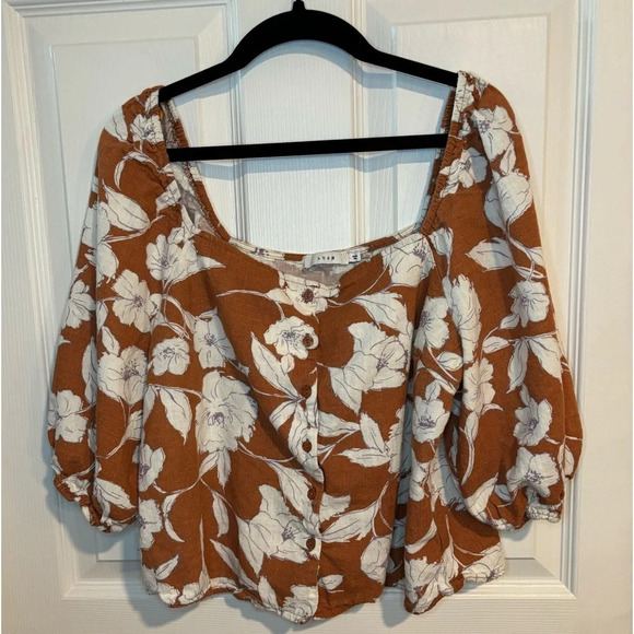 Lush Tops - Lush floral linen blend top size L
